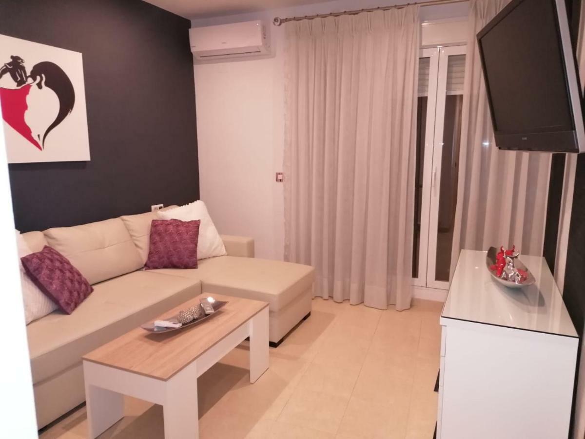 Atico Rilque, Apartamentos Independientes Con Jacuzzi Privado Y Terraza En Ronda Exterior foto