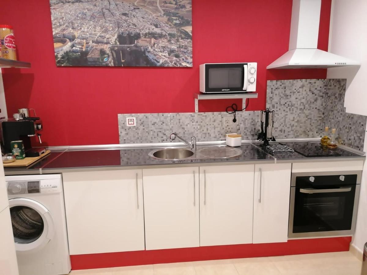 Atico Rilque, Apartamentos Independientes Con Jacuzzi Privado Y Terraza En Ronda Exterior foto